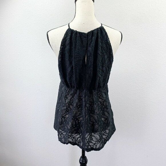 BCBGMAXAZRIA Lace Halter Top Blouse Womens Medium Black NEW - Picture 5 of 6
